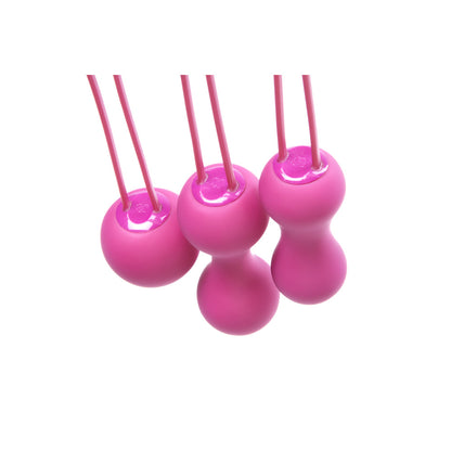 Je Joue Ami fuchsia kegel balls for pelvic floor exercise.