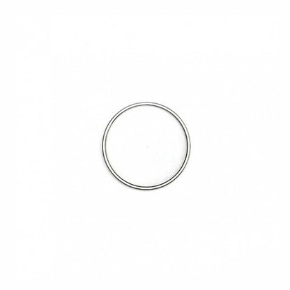 Stainless steel cockring for thrilling pleasure.
