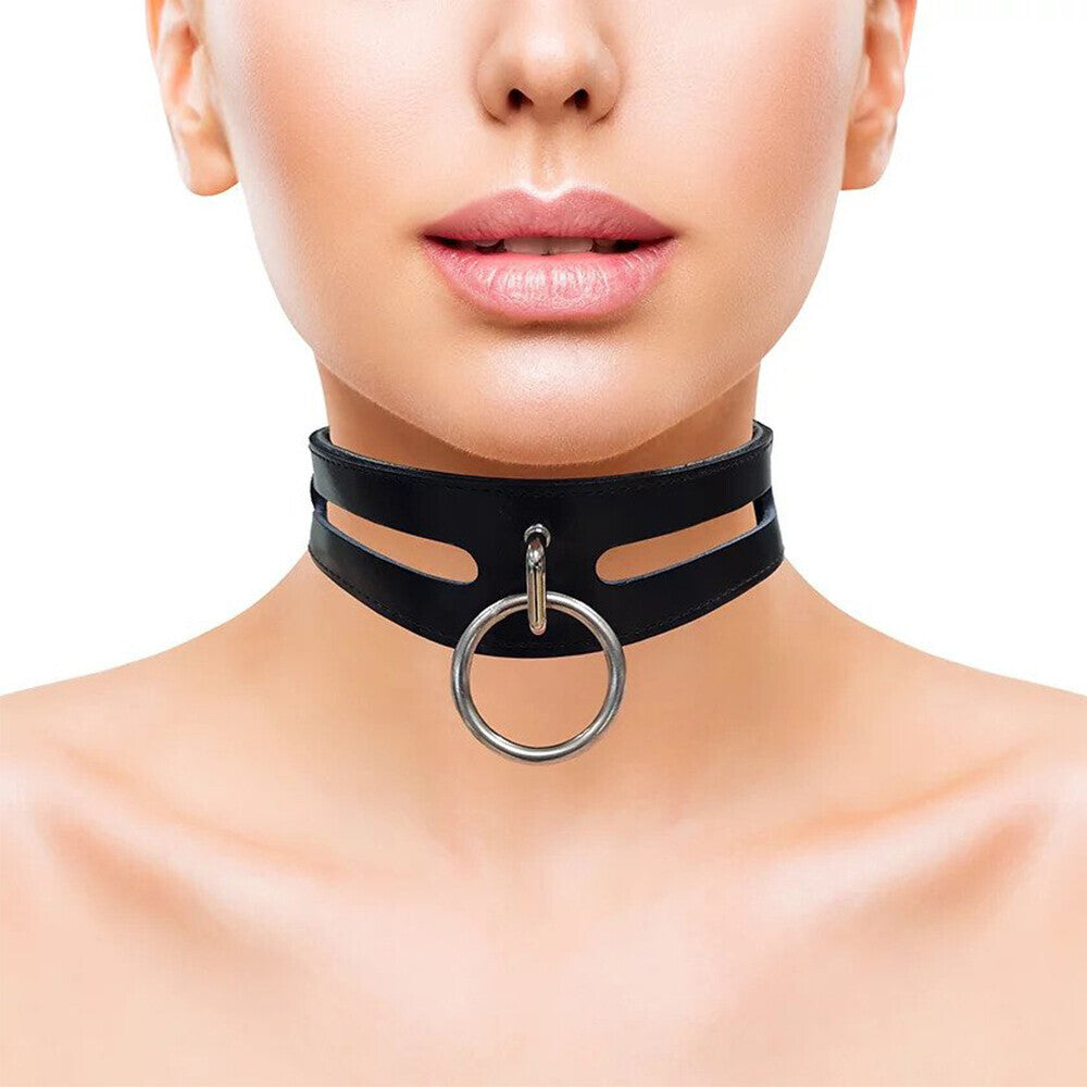 Leather fashion bondage collar