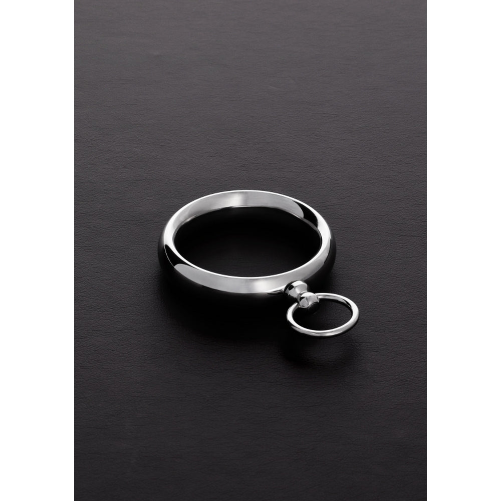 Silver Donut Ring with O-ring detail.