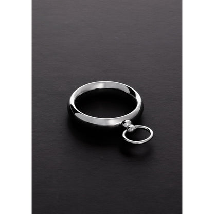 Silver Donut Ring with O-ring detail.